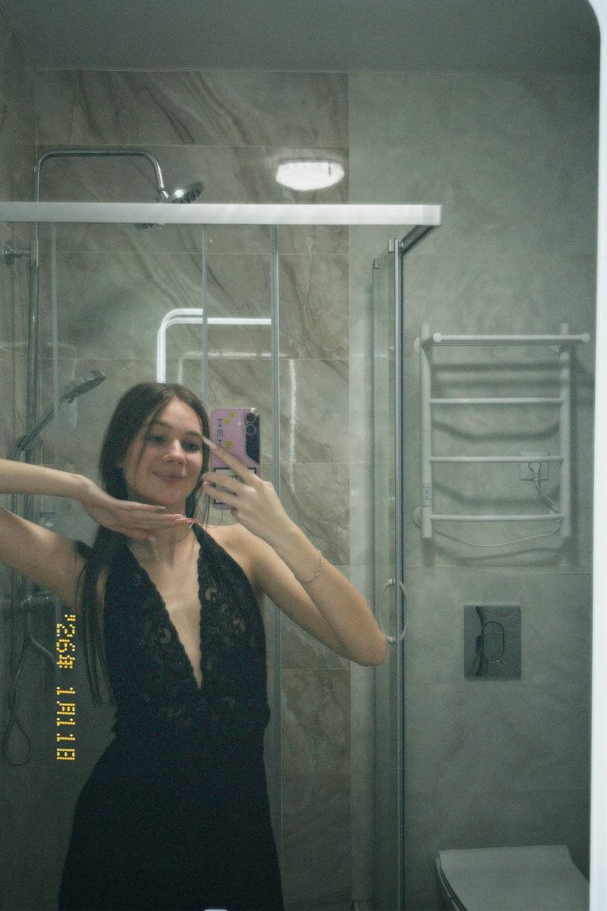 XXX Porn Photo of Nude ShaeHeeter 32