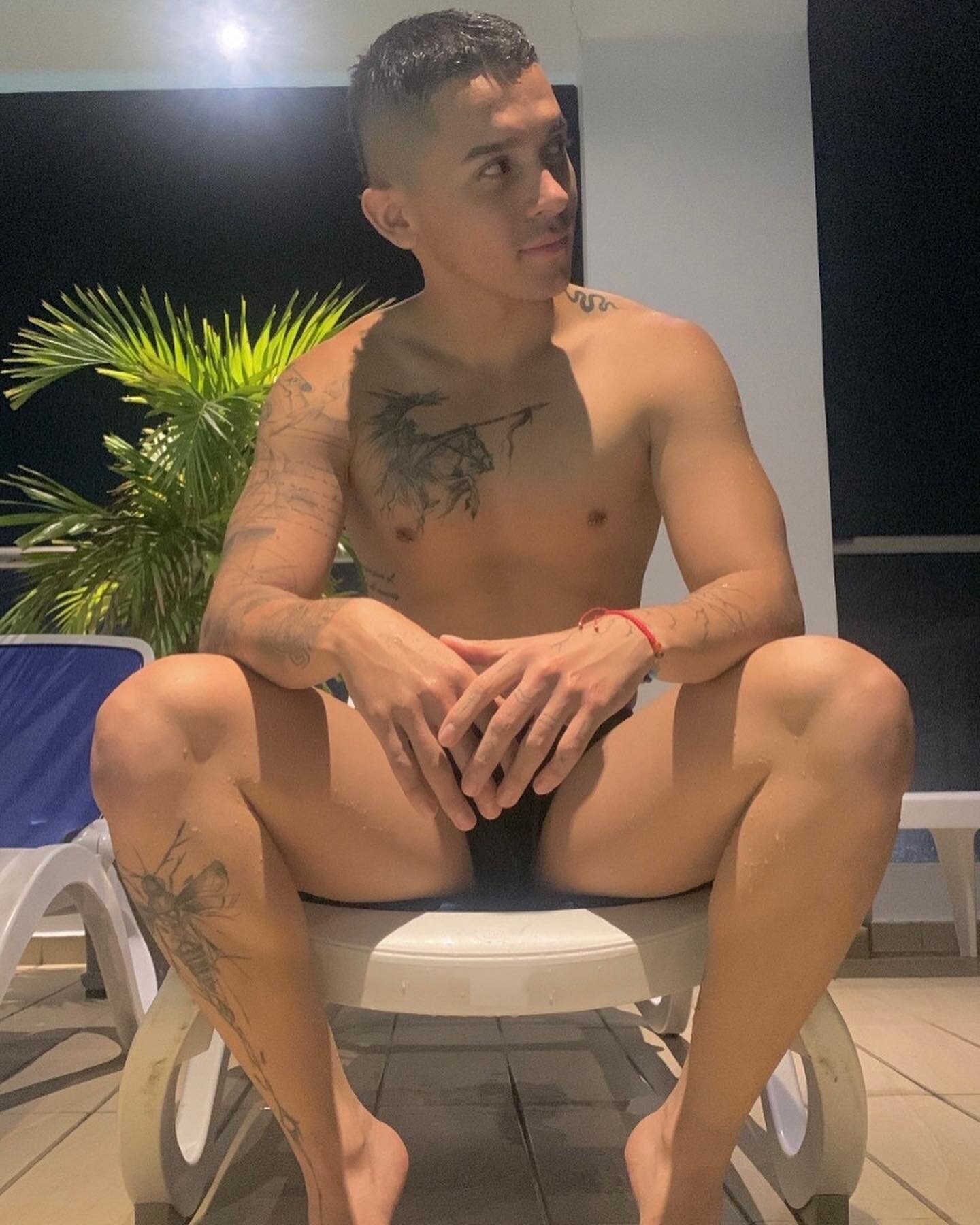 XXX Porn Photo of Nude _Ander_Xx 4