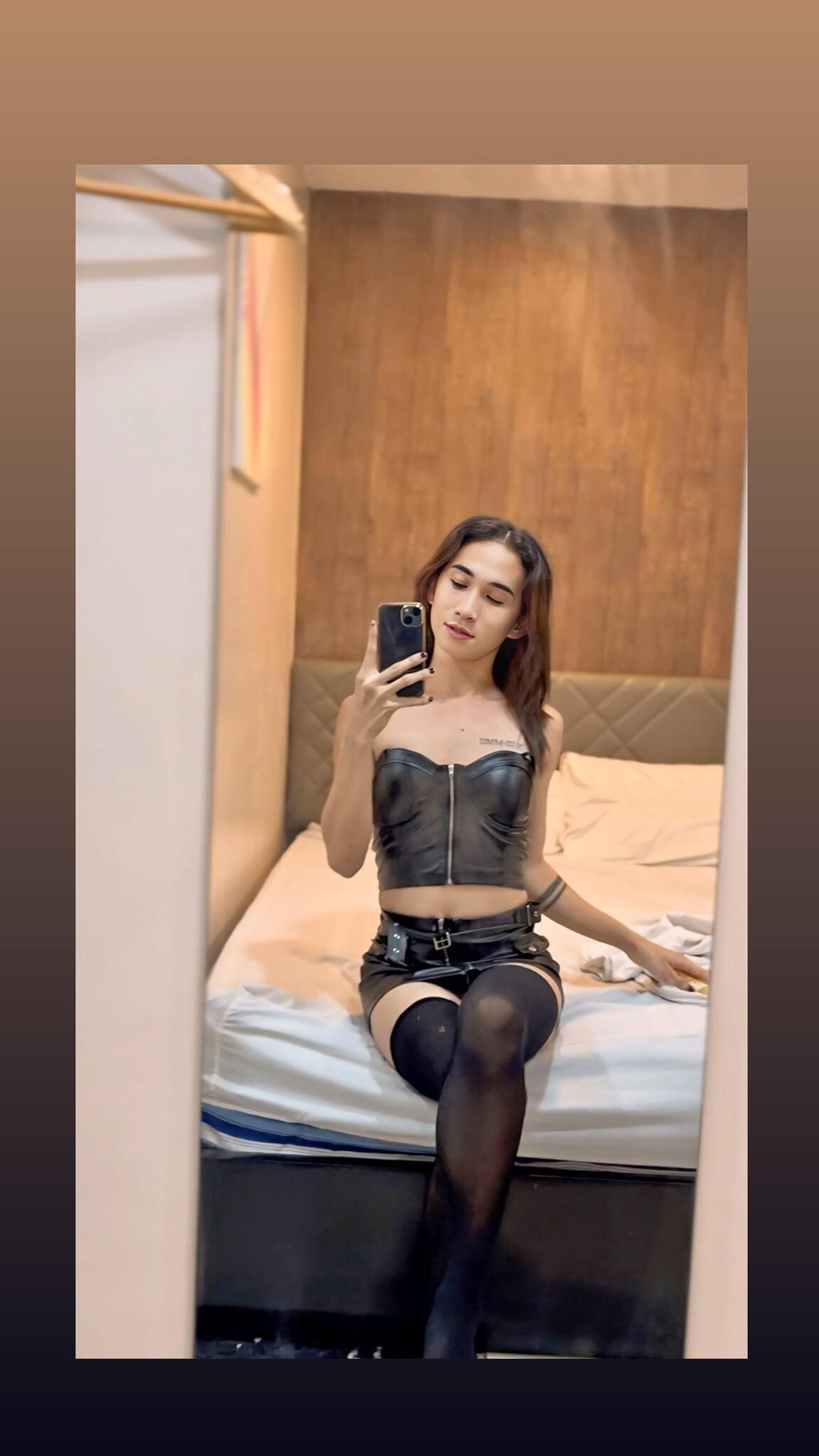 XXX Porn Photo of Nude 8inchesMonsterCock69 2