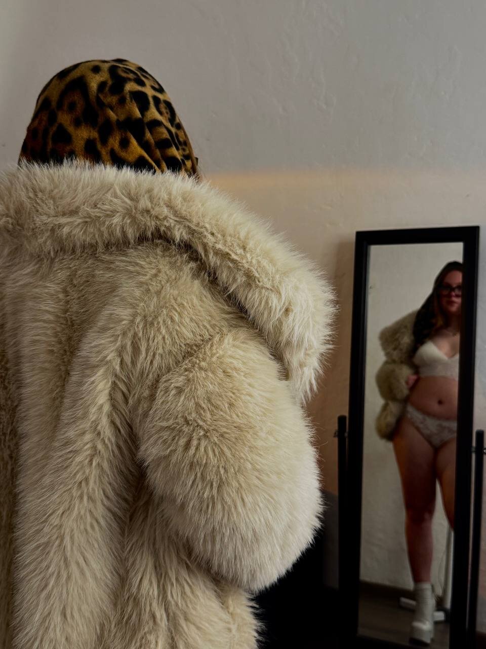 XXX Porn Photo of Nude Elizabeth_Walson 6