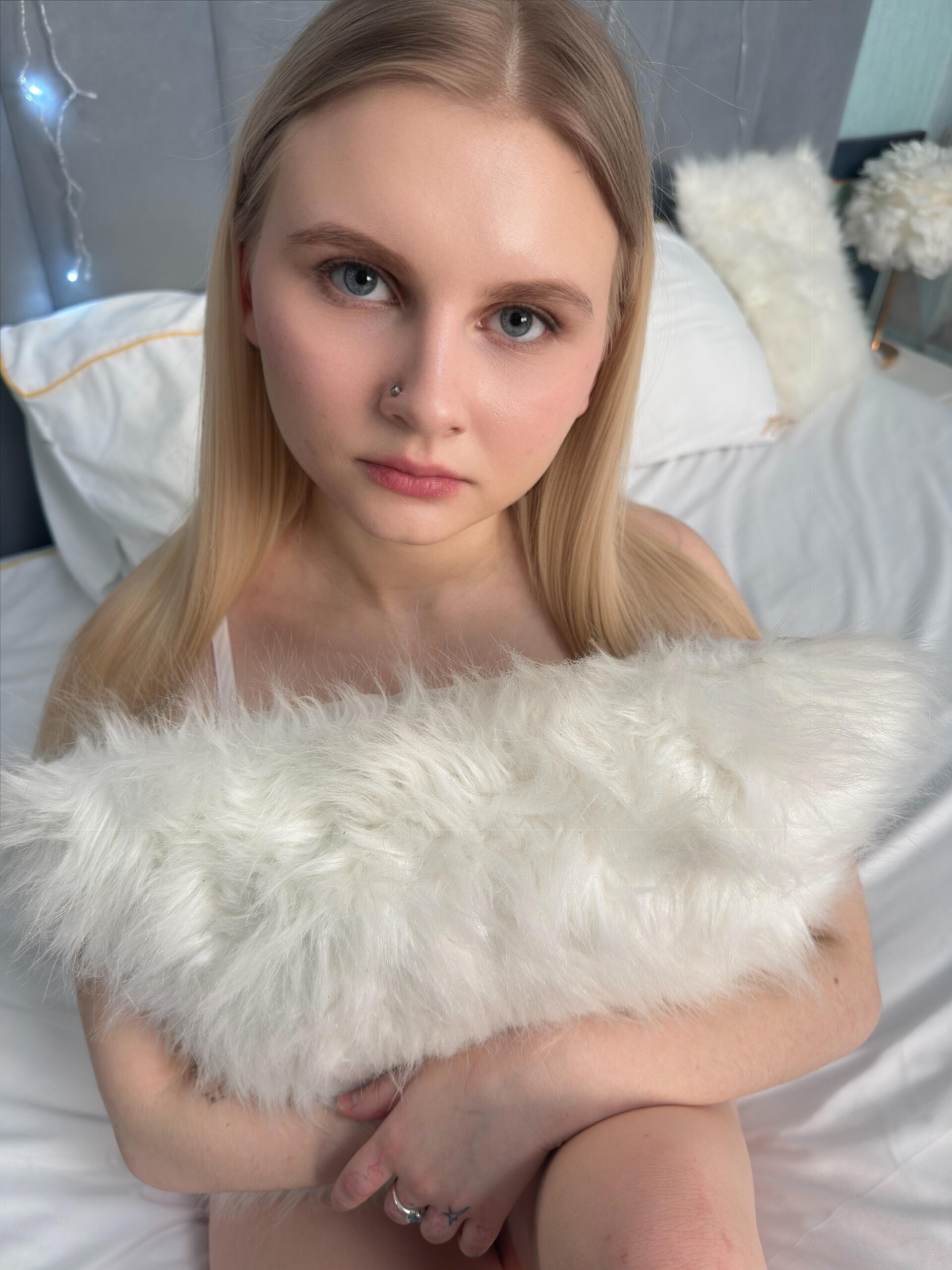 XXX Porn Photo of Nude Emma_Catchel 1