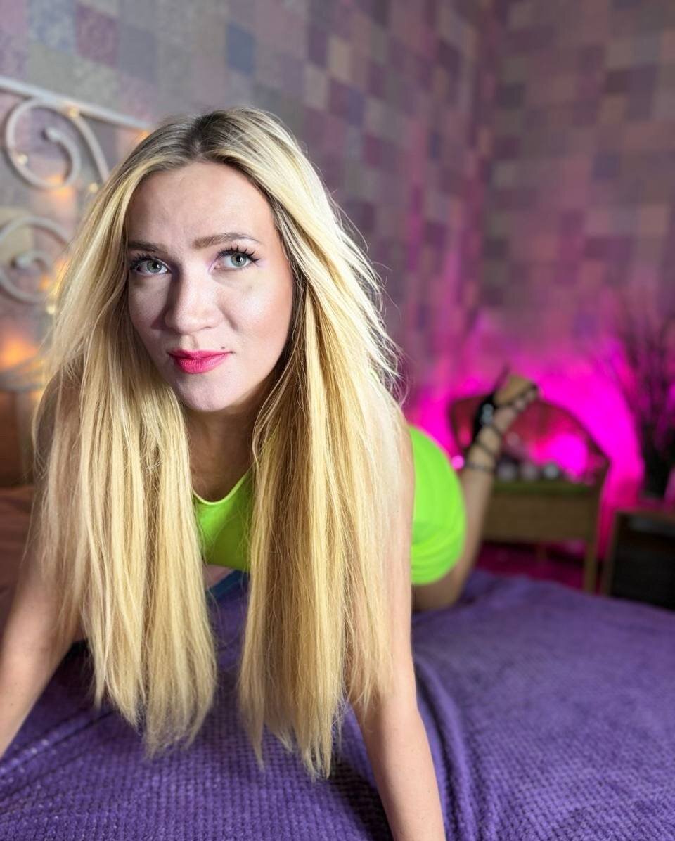 XXX Porn Photo of Nude Luna__Lewis 34