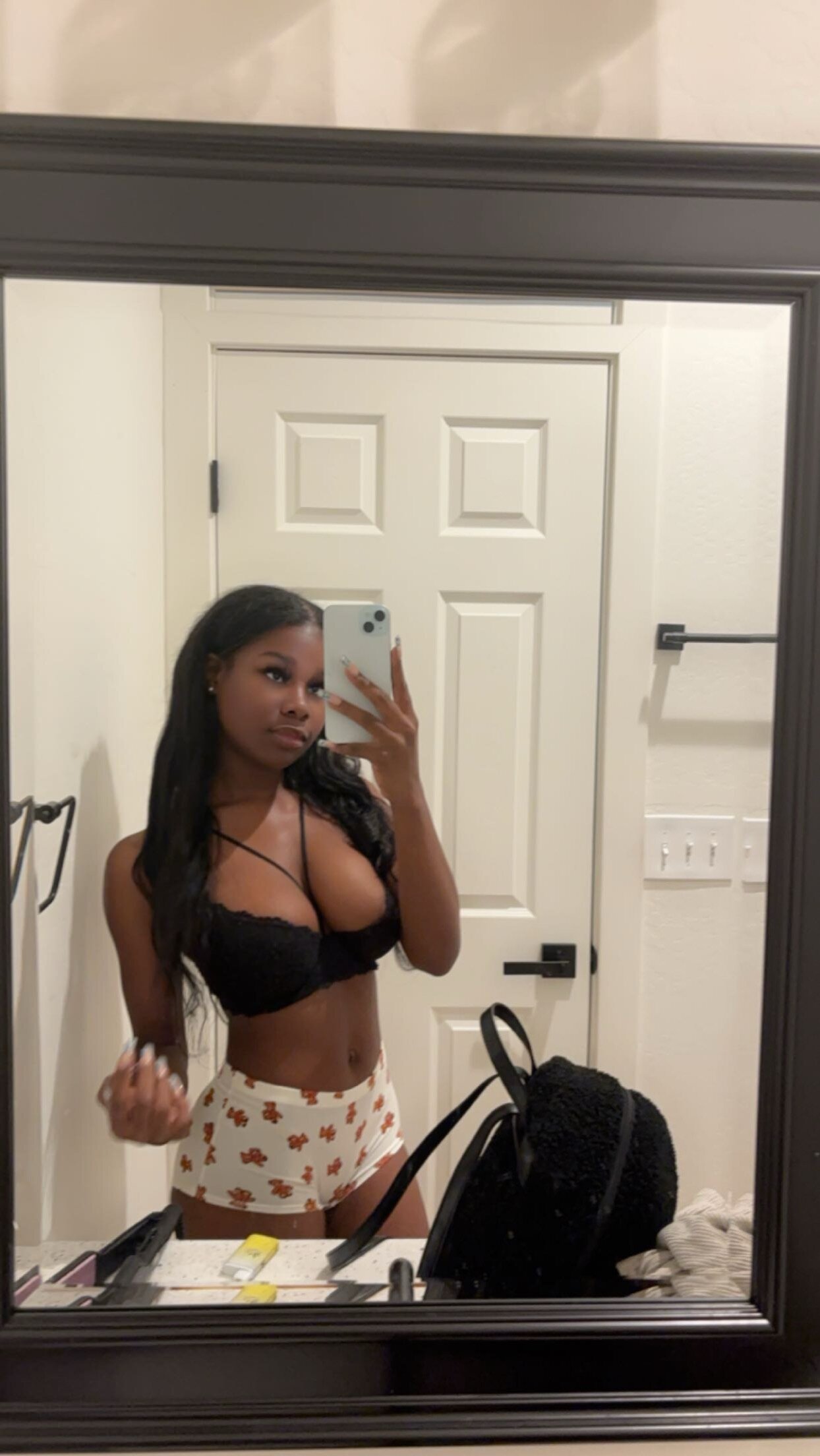 XXX Porn Photo of Nude LondonxLynn 16