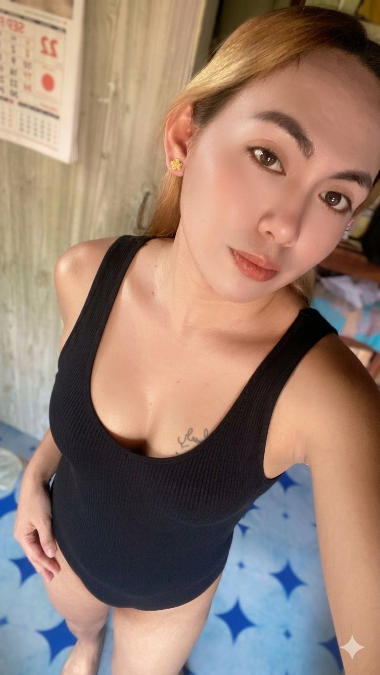 XXX Porn Photo of Nude KyeraBBay 4