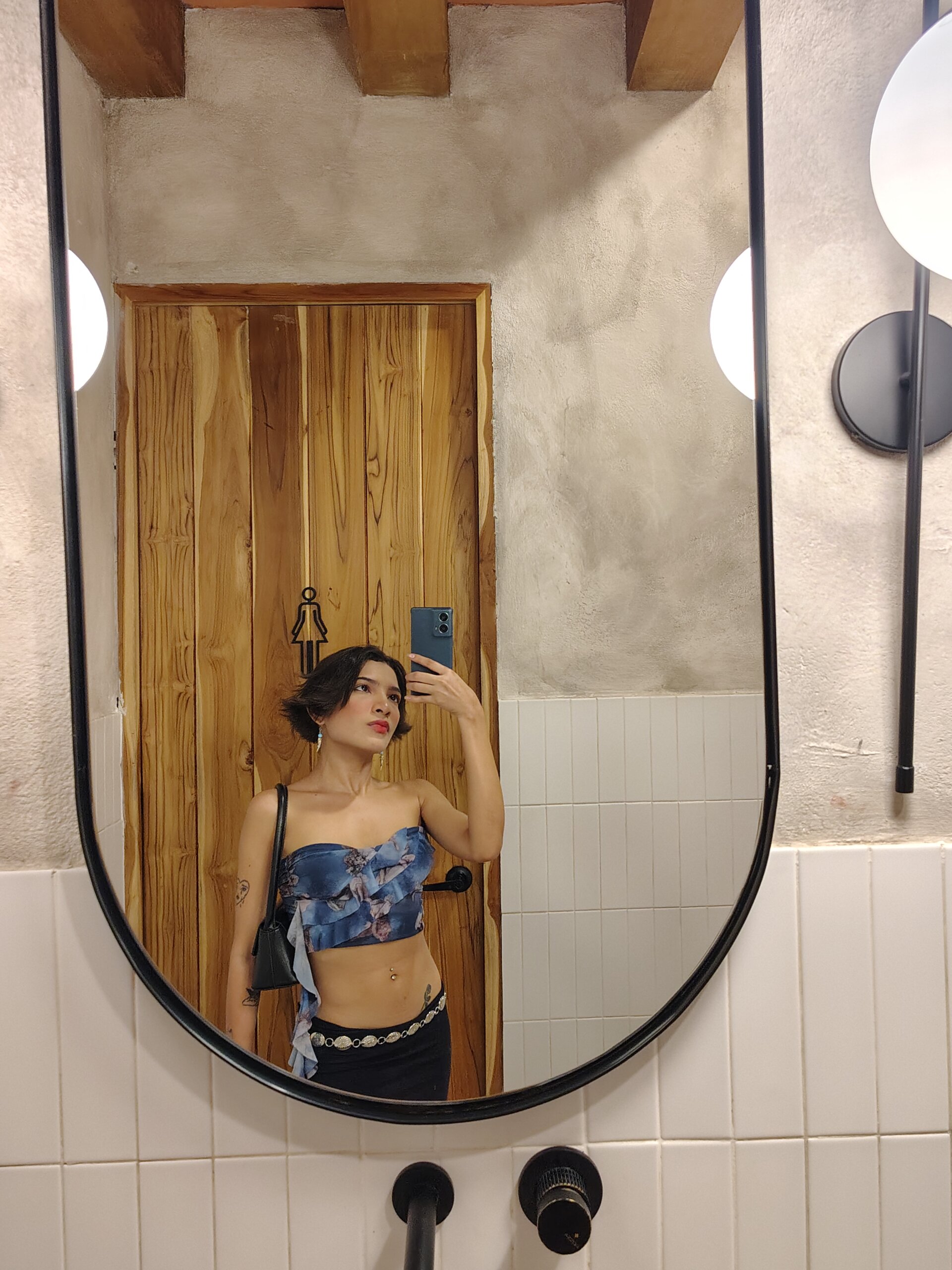 XXX Porn Photo of Nude angelpetite69 5