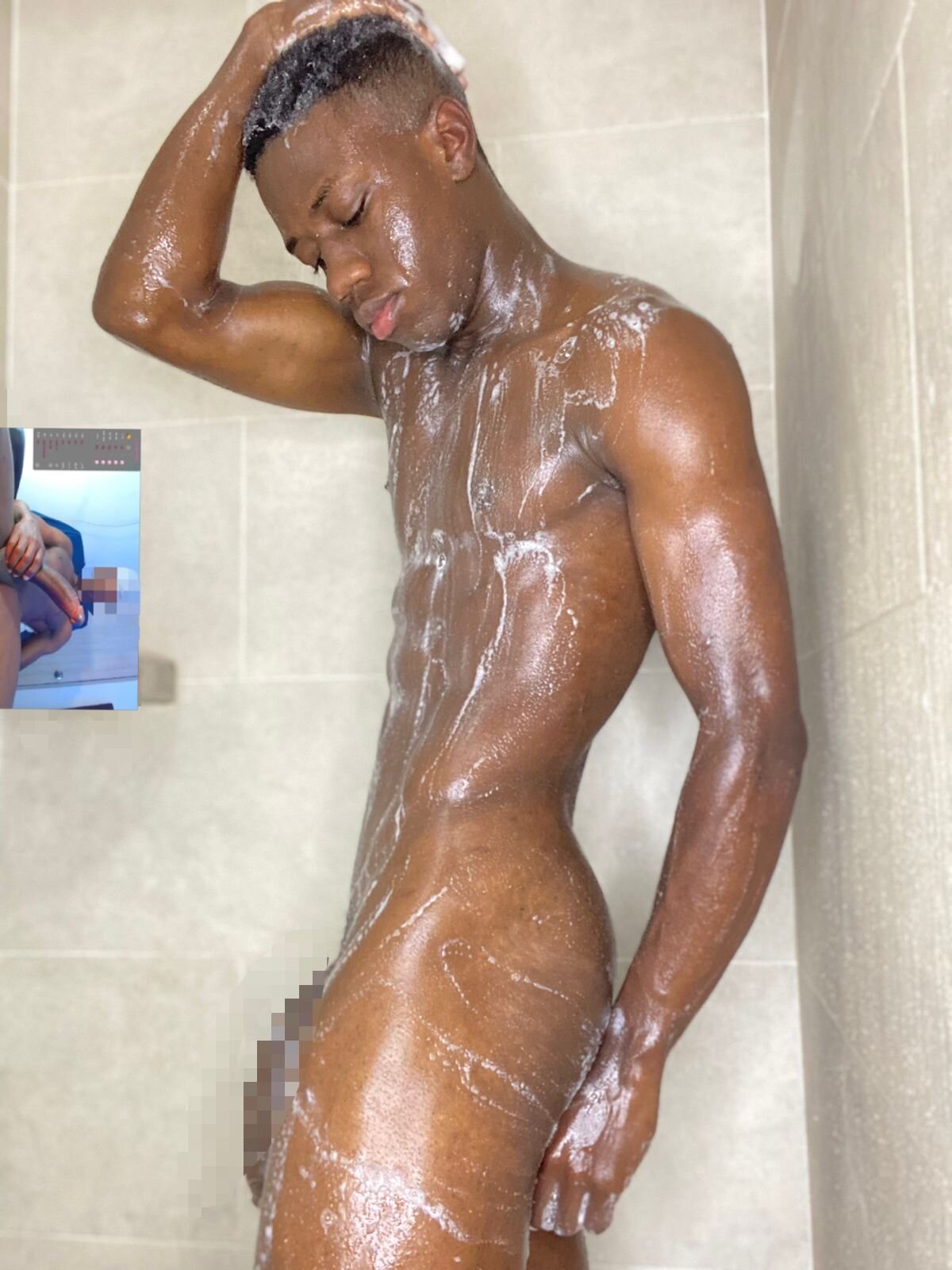 XXX Porn Photo of Nude mike_wallace 13