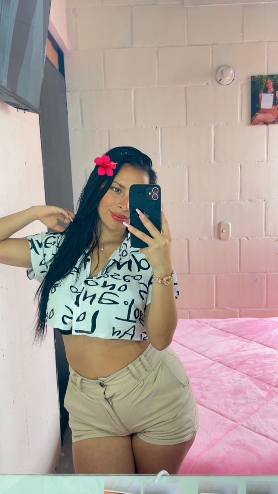 XXX Porn Photo of Nude vanesaa_mejia 5