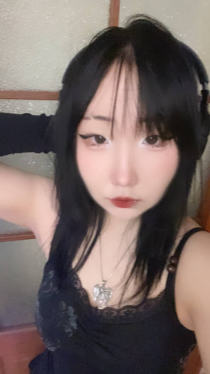 XXX Porn Photo of Nude Yunananaa 1