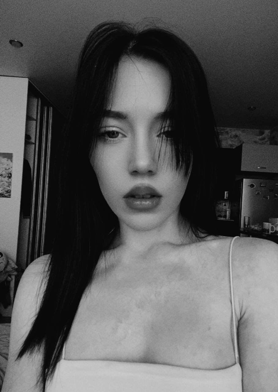 XXX Porn Photo of Nude Lina_Lyss 2