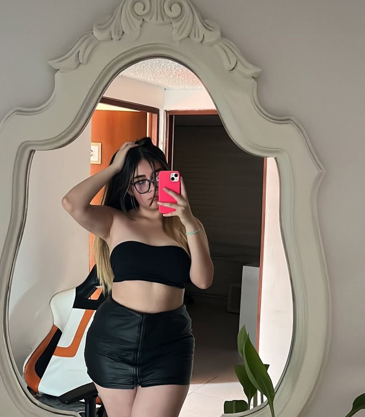 XXX Porn Photo of Nude Amy_colman_ 1