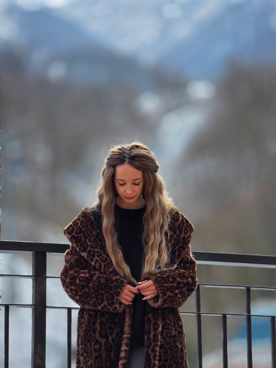 XXX Porn Photo of Nude EmelyBenz 18