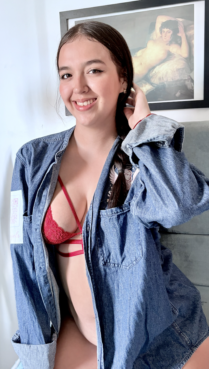 XXX Porn Photo of Nude kitti_lovee 6