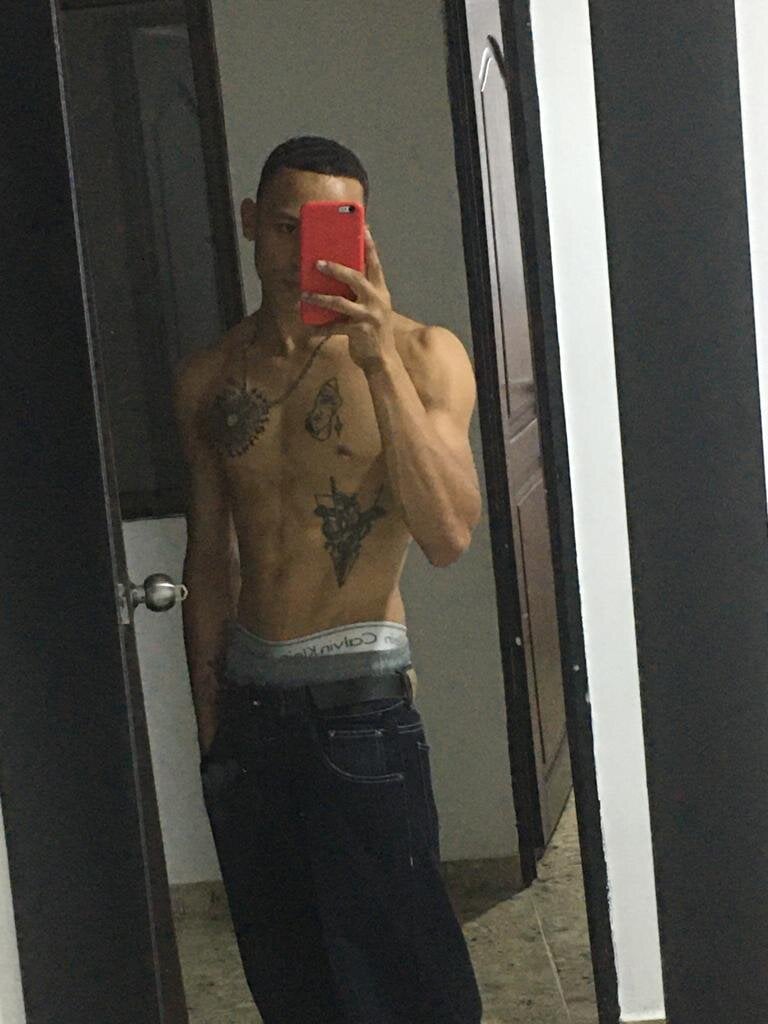 XXX Porn Photo of Nude thomasjones_ 6