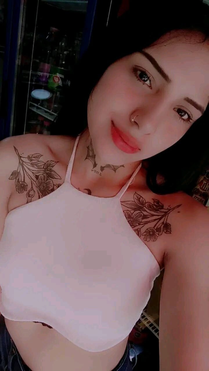 XXX Porn Photo of Nude Luciawild_11 3
