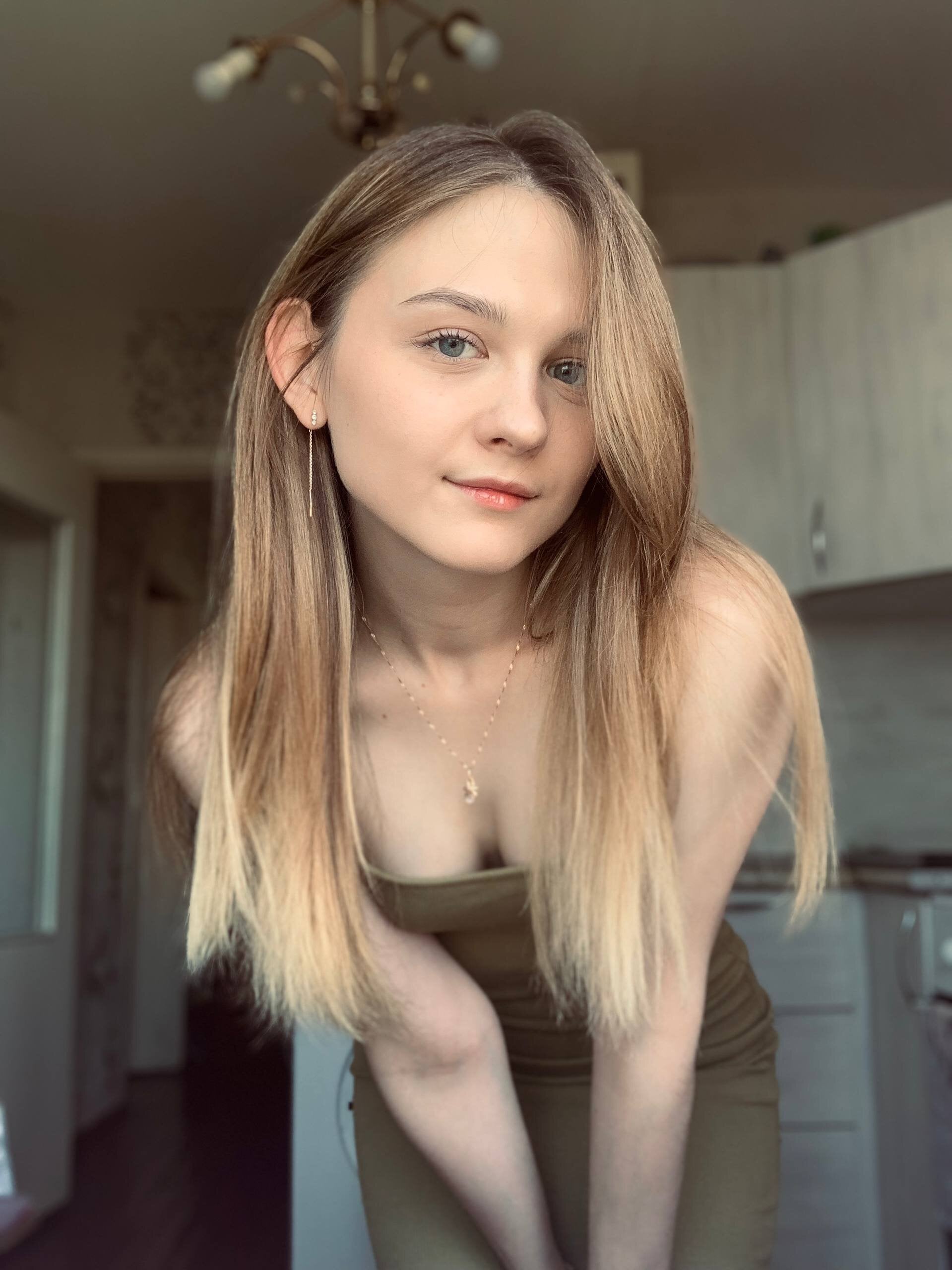 XXX Porn Photo of Nude Smoke_mama 10