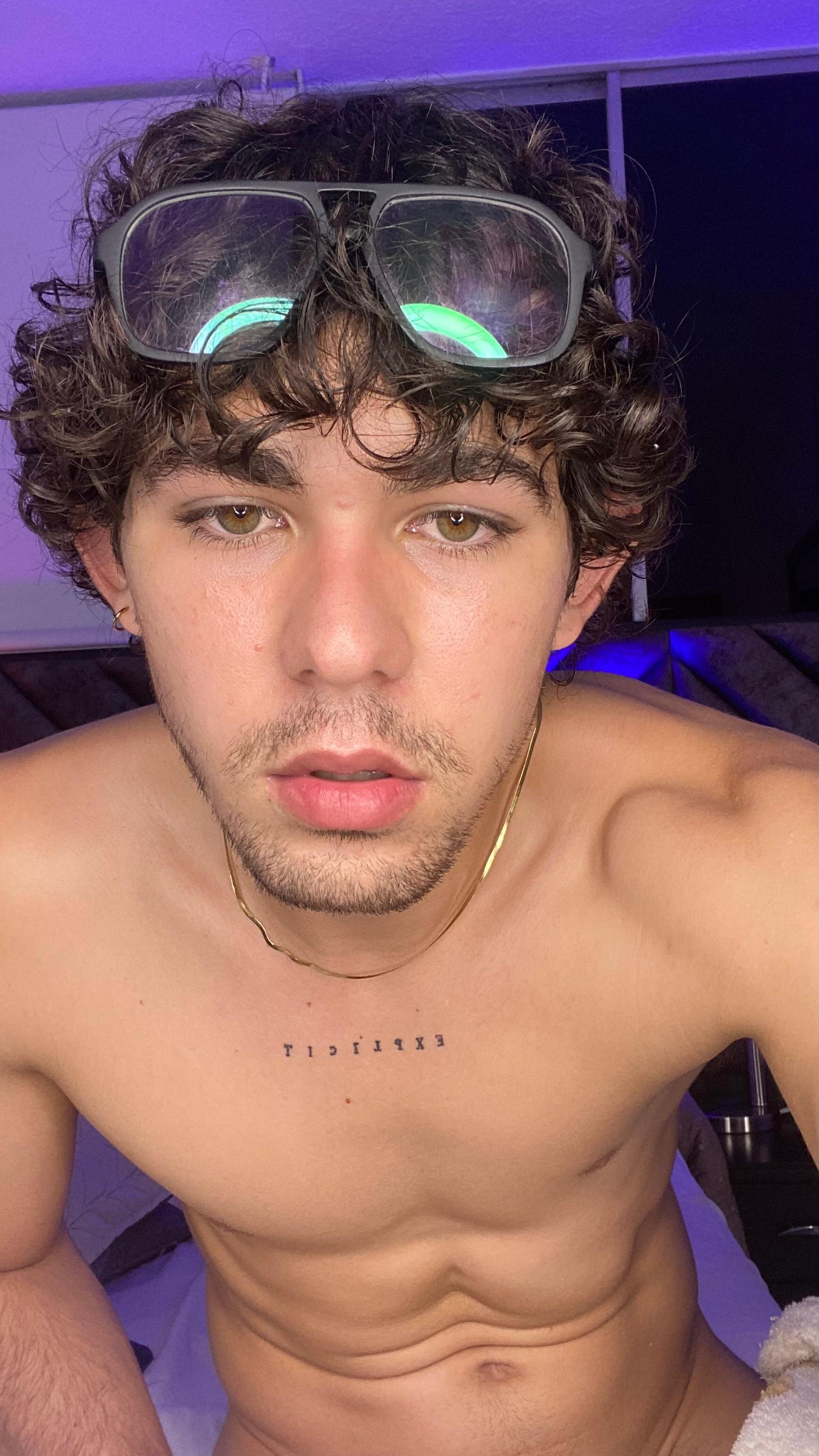 XXX Porn Photo of Nude Luca_ferrer_ 8