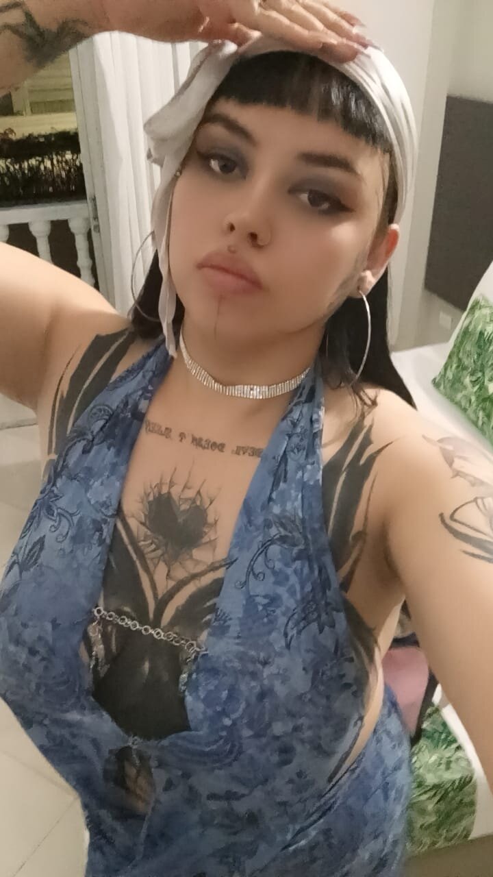 XXX Porn Photo of Nude malboro_01 43