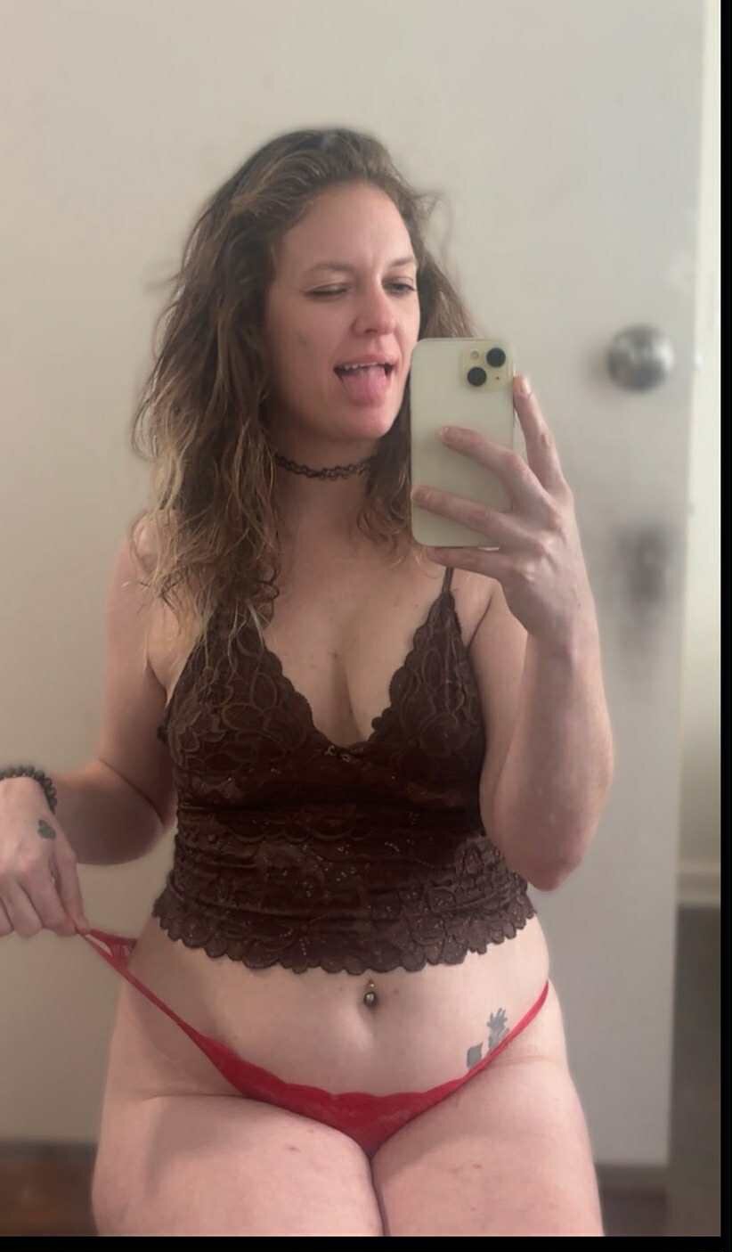 XXX Porn Photo of Nude KiinkyPrincxss 6