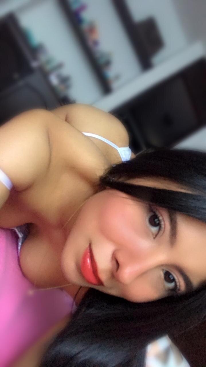 XXX Porn Photo of Nude Camila__Gomez 19