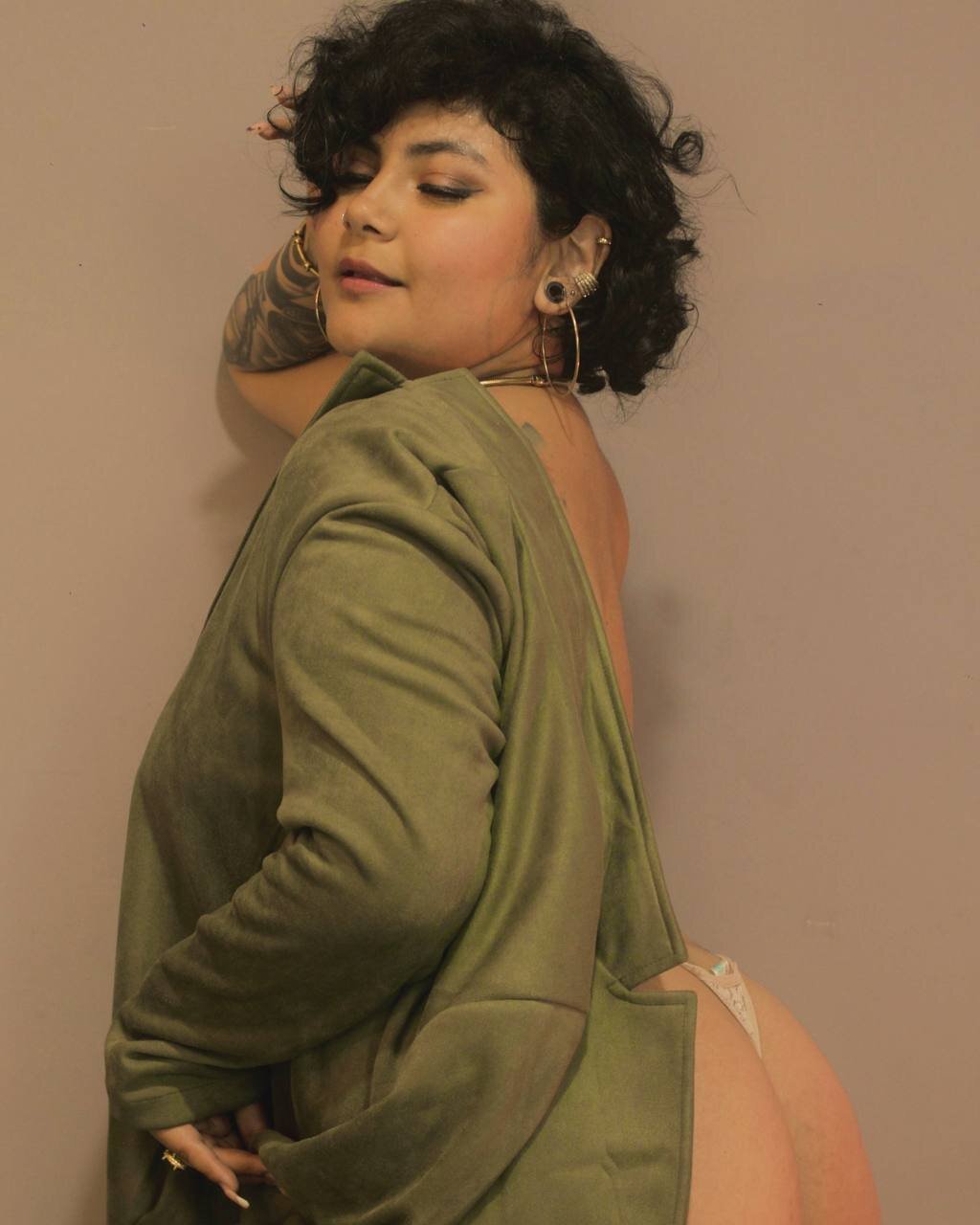 XXX Porn Photo of Nude Mia_Mateo 12