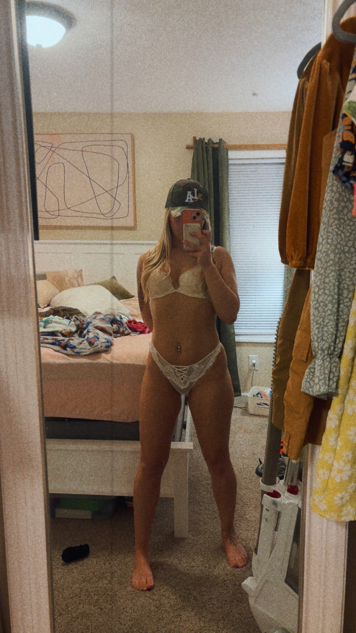 XXX Porn Photo of Nude assstrogirl 17
