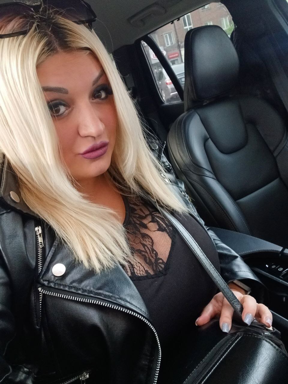 XXX Porn Photo of Nude CharleyCream 2