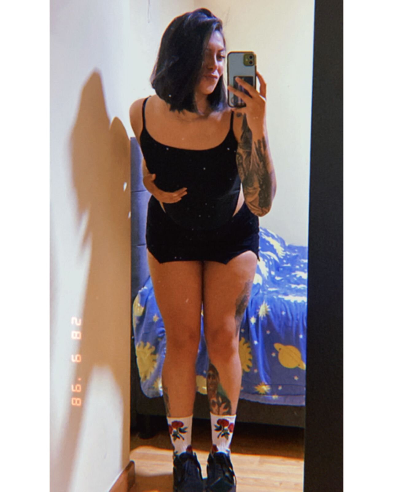 XXX Porn Photo of Nude LolaXXXperience 10