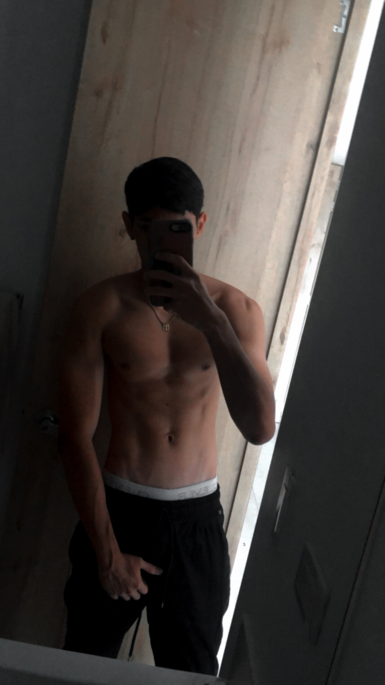 XXX Porn Photo of Nude TylerLions 4