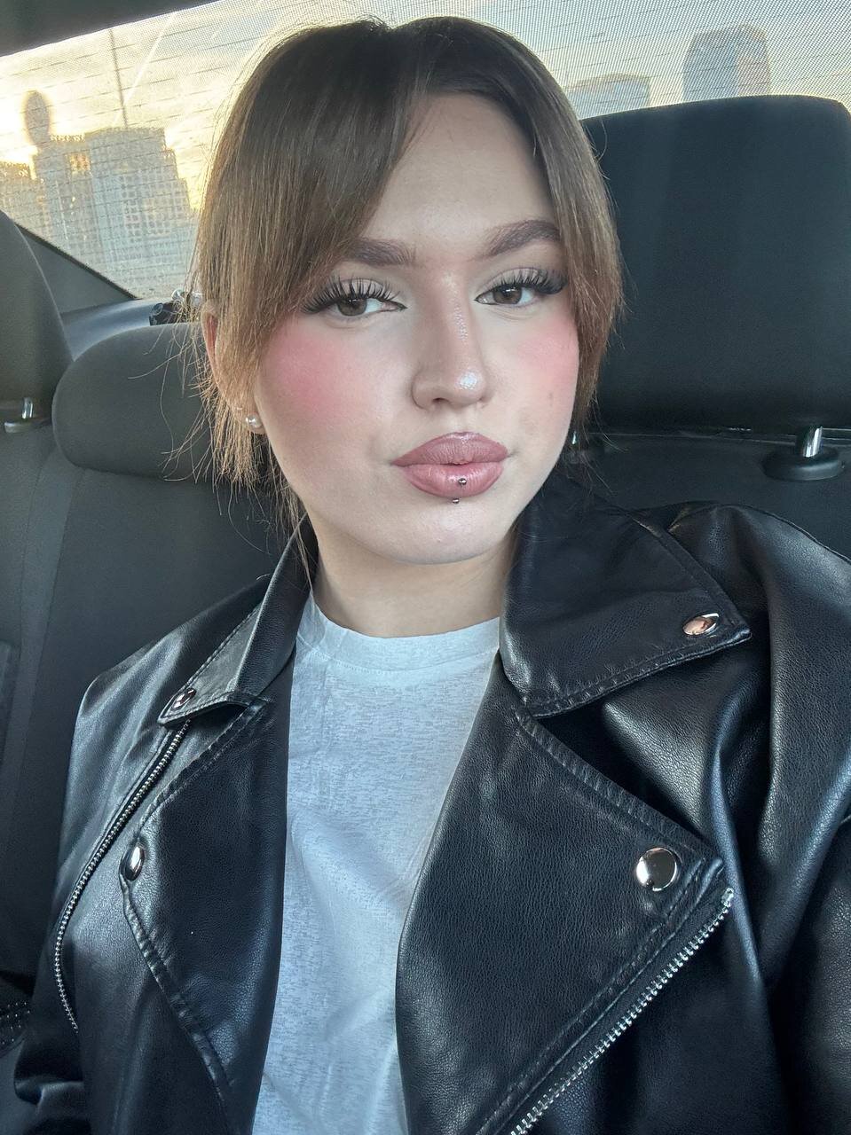 XXX Porn Photo of Nude avery_sun 10