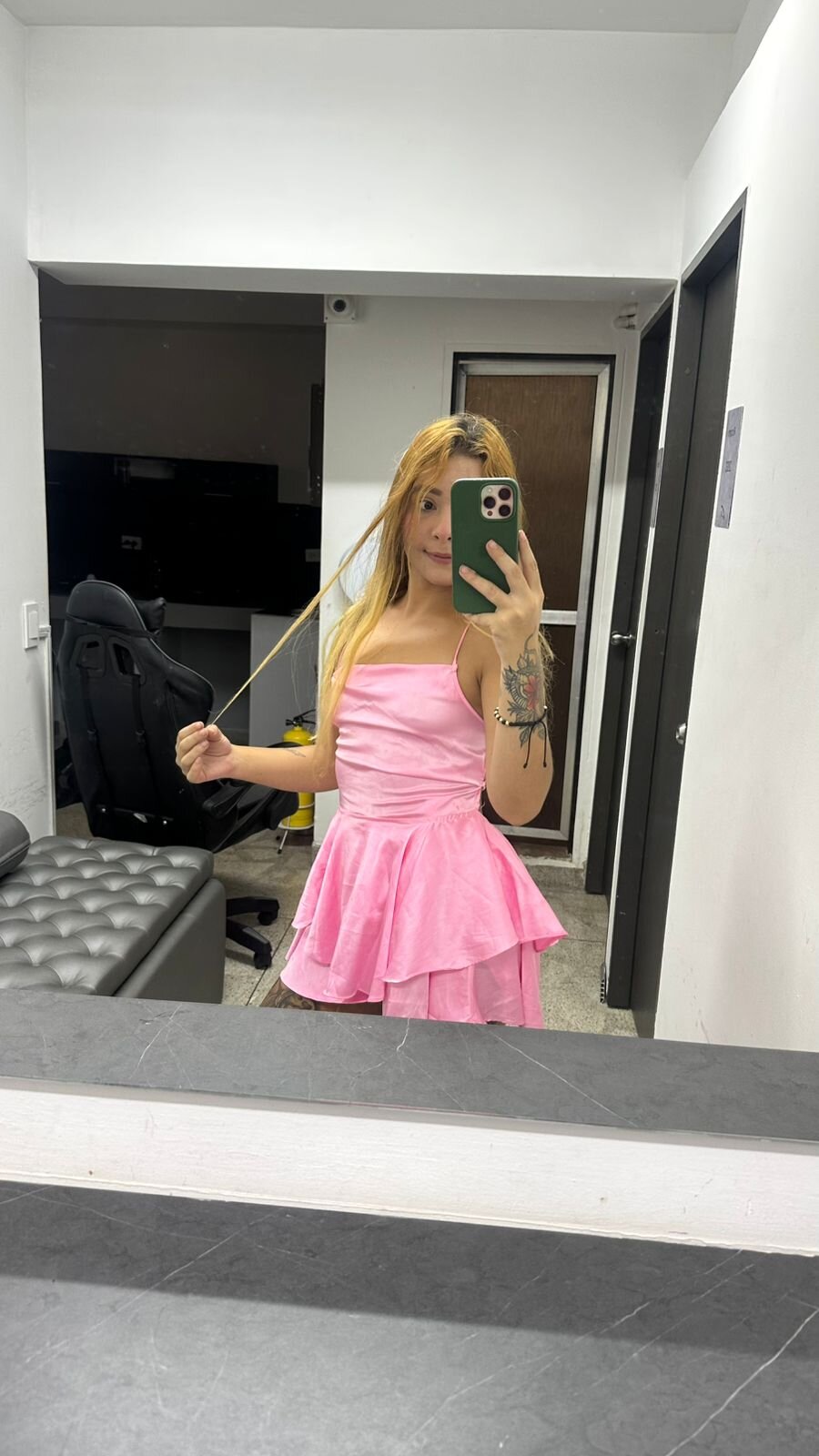 XXX Porn Photo of Nude Alise-Mason 12