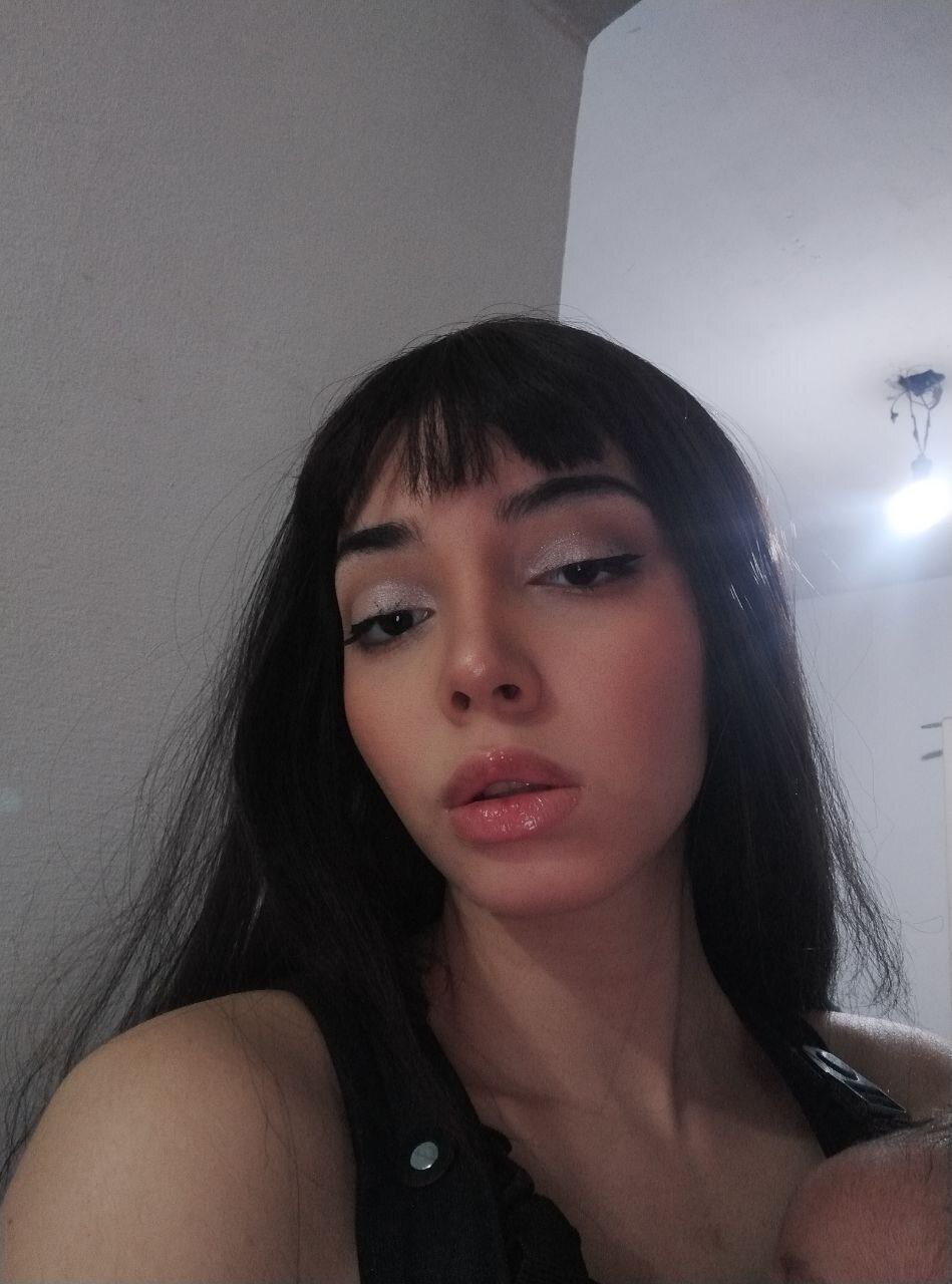 XXX Porn Photo of Nude LinnieBridgham 1