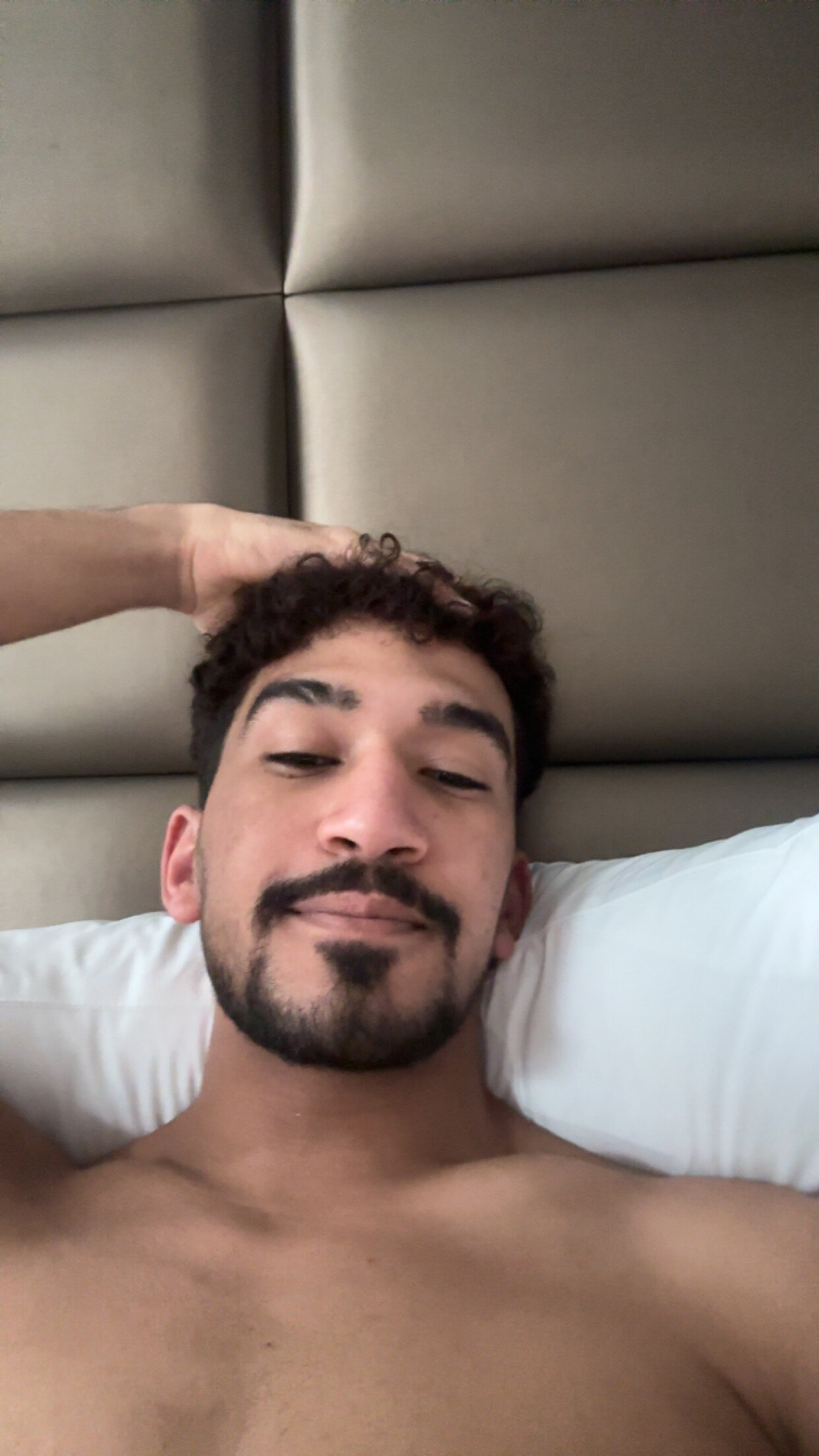 XXX Porn Photo of Nude Yas_bigg 1