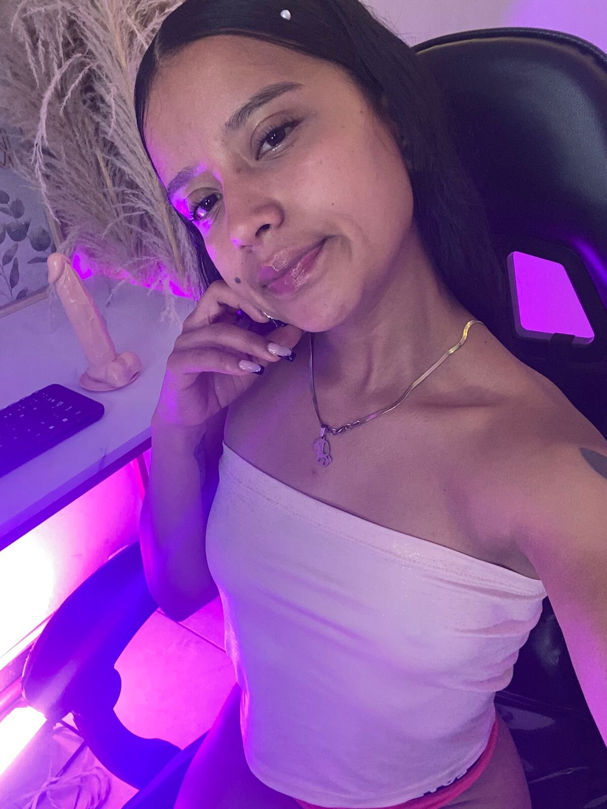 XXX Porn Photo of Nude SaraJoness__ 5