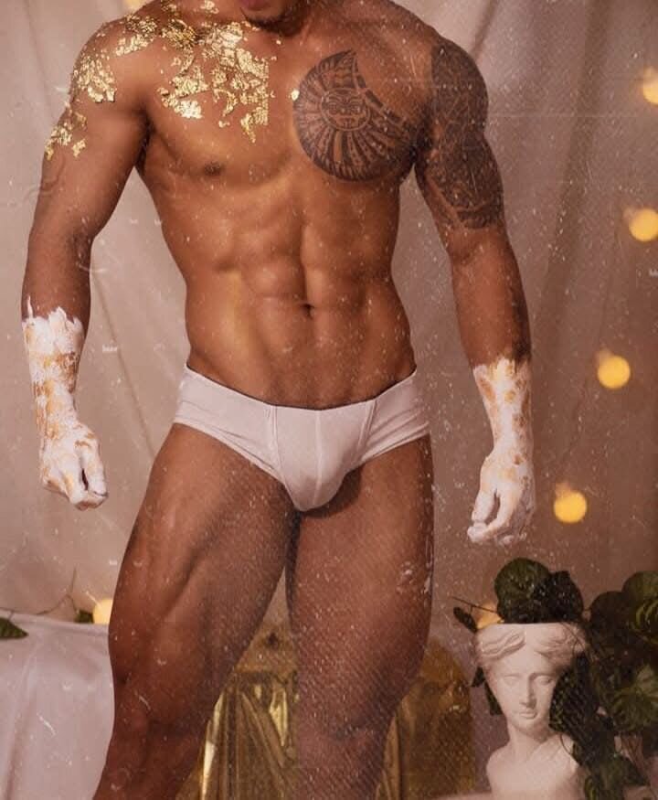 XXX Porn Photo of Nude Owenferrara 20