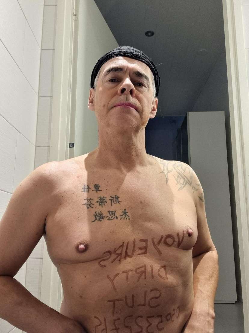 XXX Porn Photo of Nude DarrenSullivanSlut 23