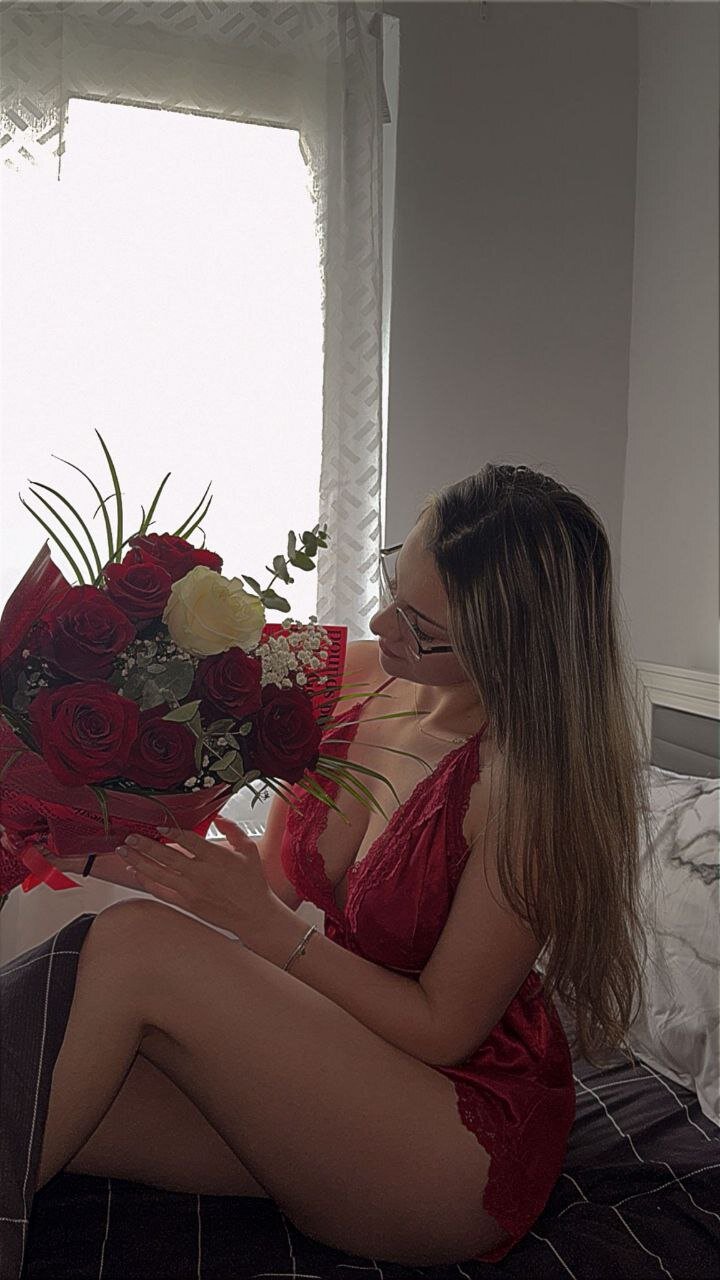 XXX Porn Photo of Nude SweetViperr 3