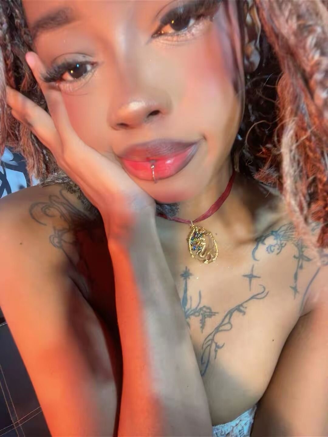 XXX Porn Photo of Nude VaiolettMoonUwU 21