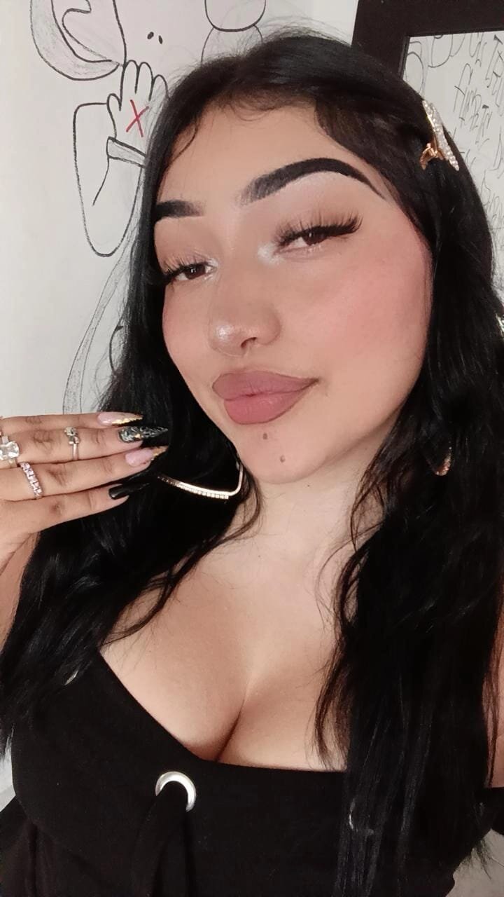 XXX Porn Photo of Nude Georgia_Pink 4