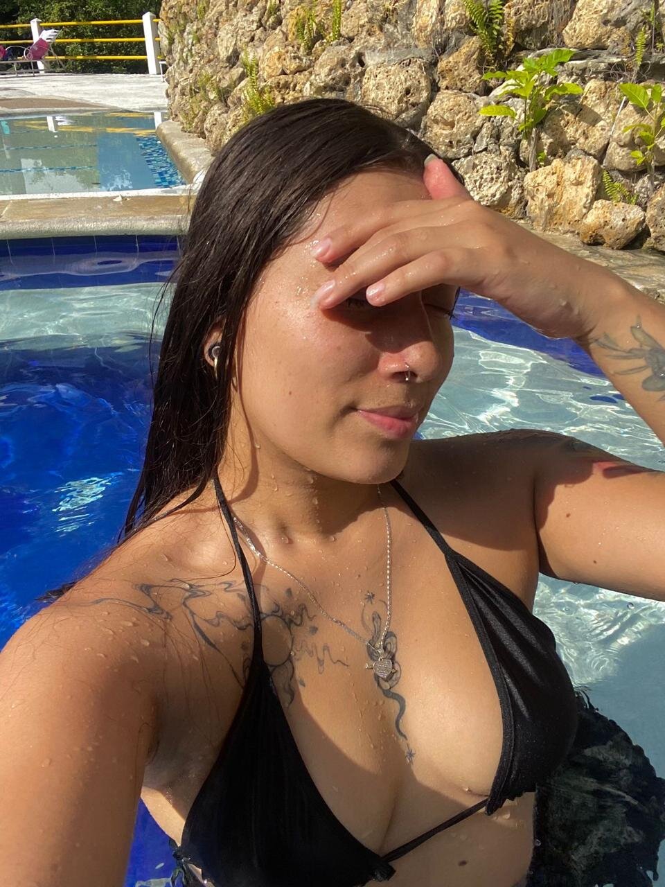 XXX Porn Photo of Nude emmii_ 3