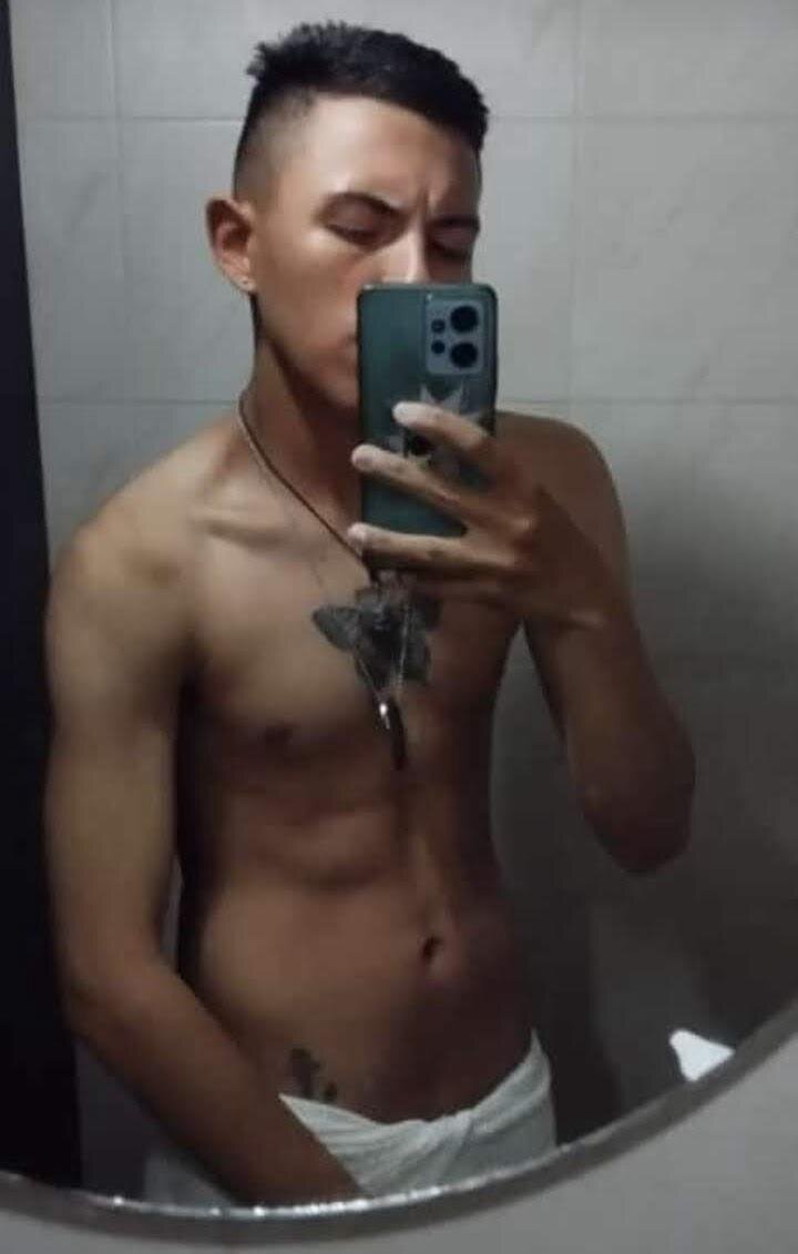 XXX Porn Photo of Nude NaytonFreeman 3