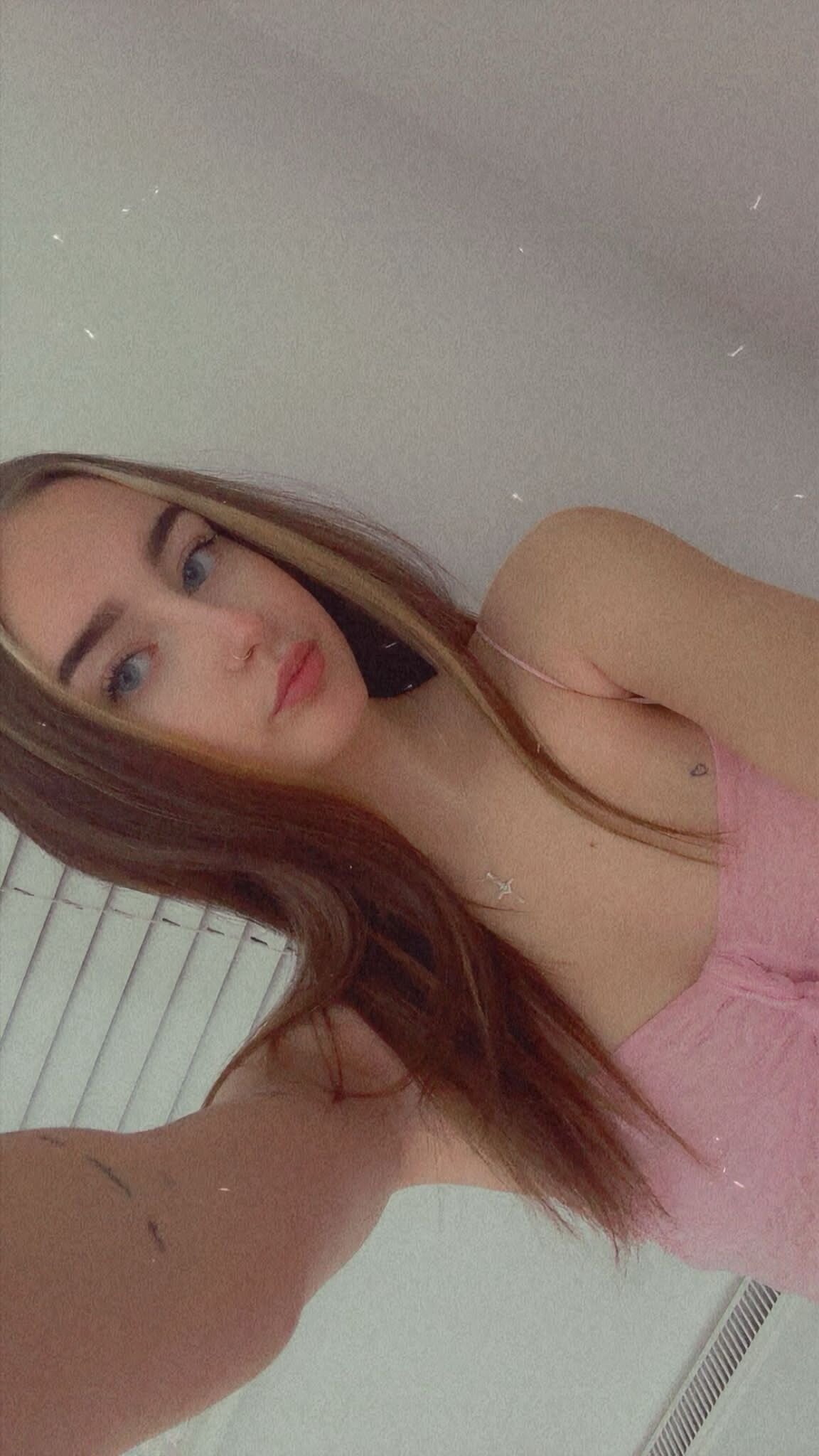 XXX Porn Photo of Nude LucyC_ 3
