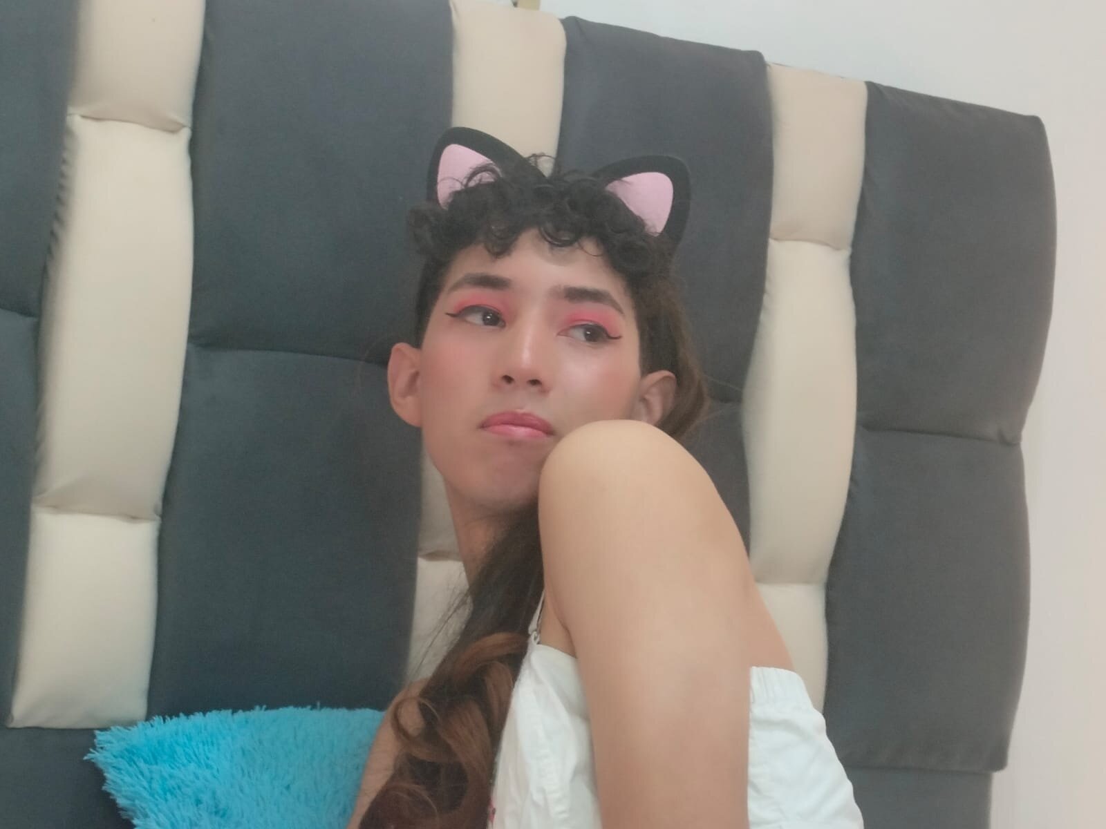 XXX Porn Photo of Nude loverisu-coral 6