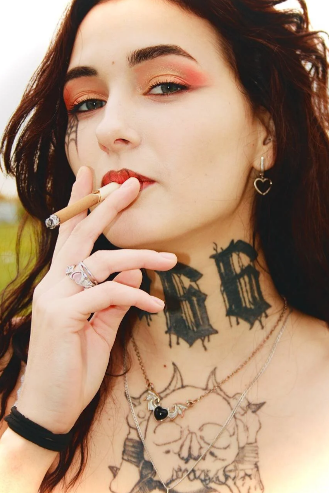 XXX Porn Photo of Nude Lisa_Juicy 7