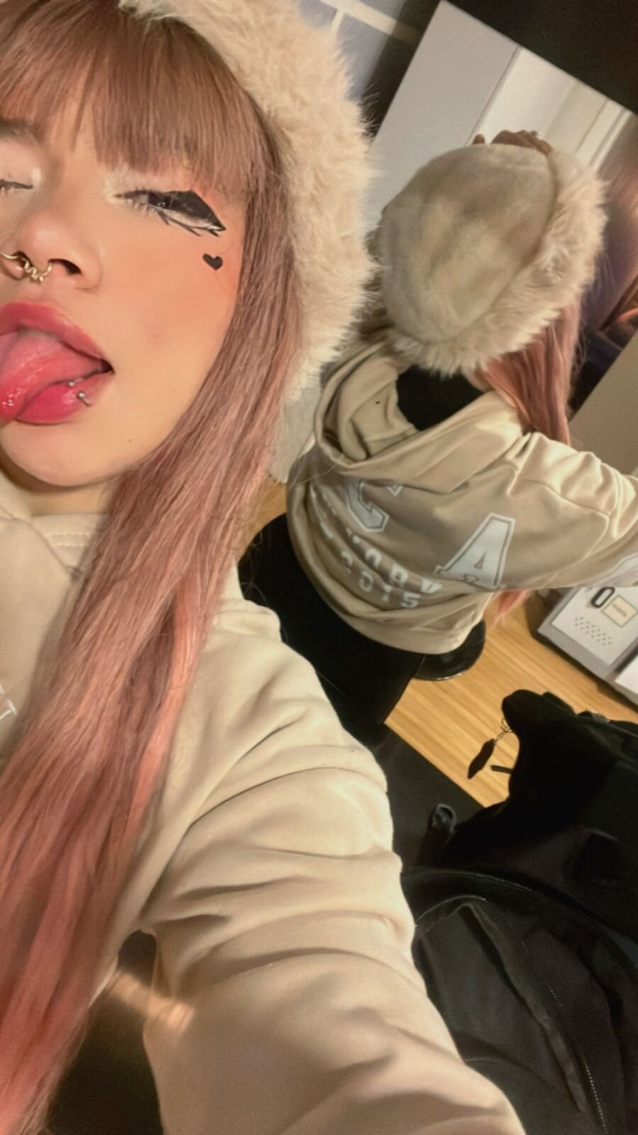 XXX Porn Photo of Nude Emily_Wilde 2