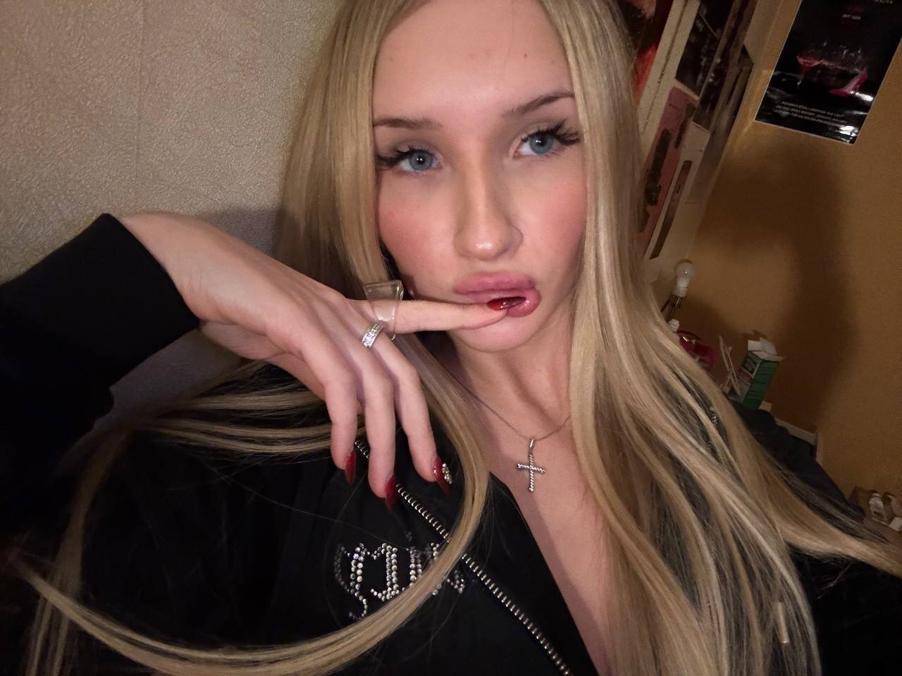XXX Porn Photo of Nude Emily_Di1 4