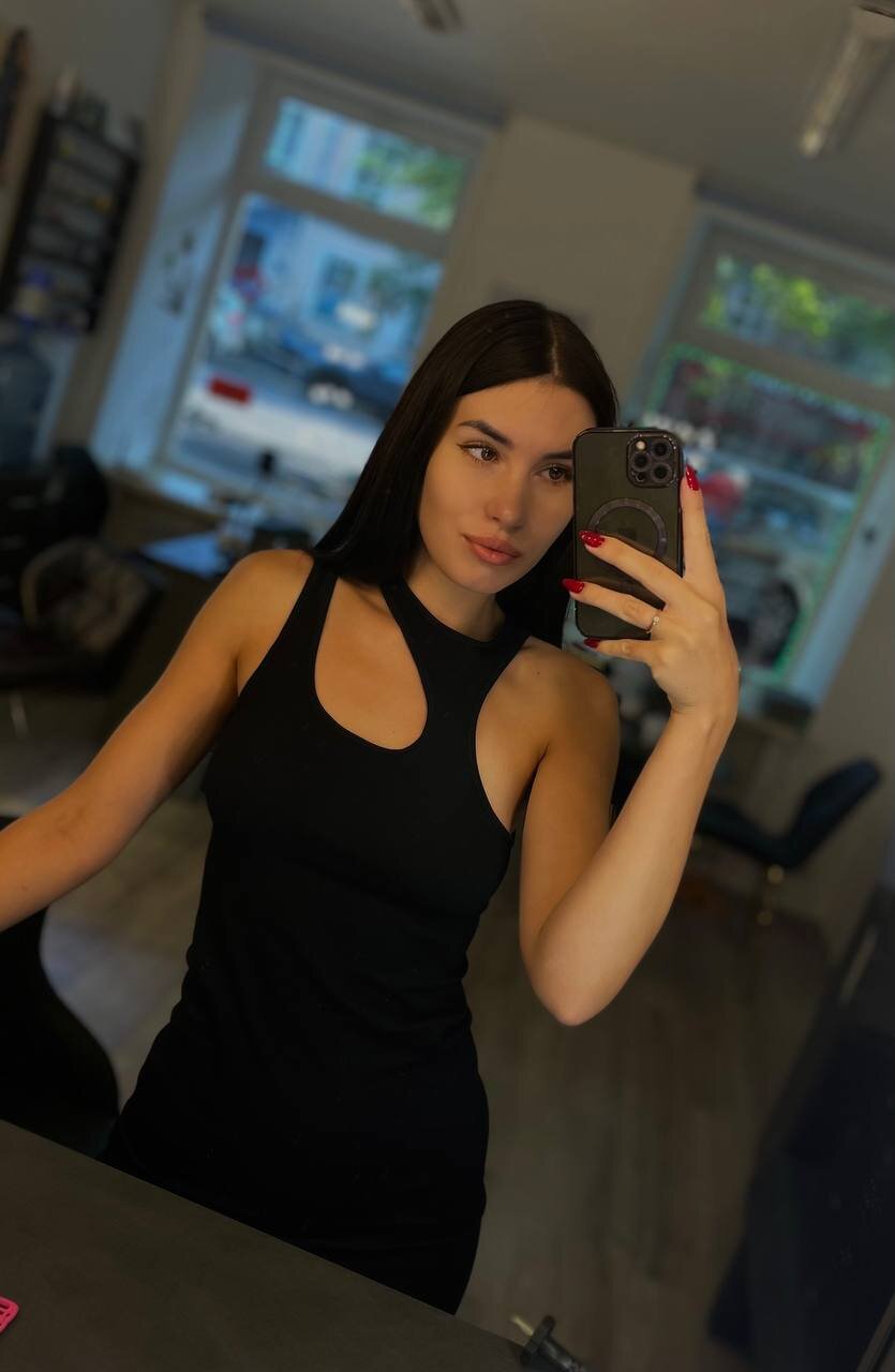 XXX Porn Photo of Nude LibbyBel 4