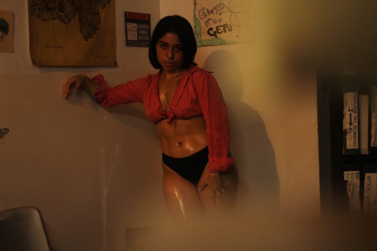 XXX Porn Photo of Nude MiahSantorini 14