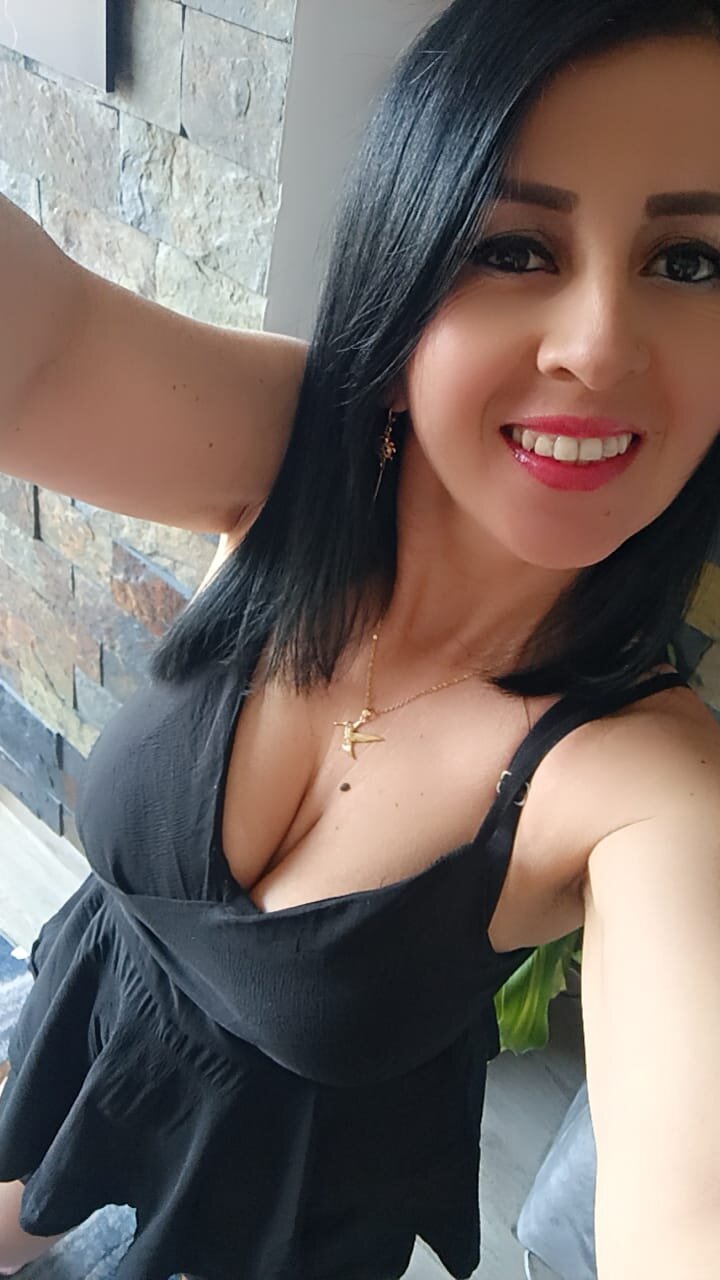 XXX Porn Photo of Nude Agathabrunner 2