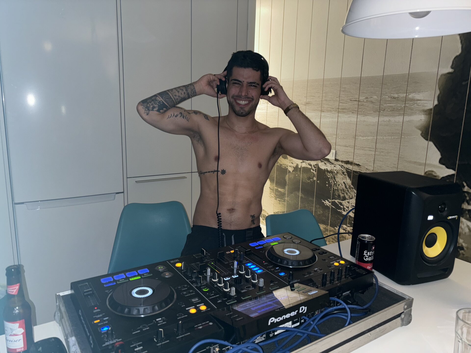 XXX Porn Photo of Nude Chicos_defiesta 36