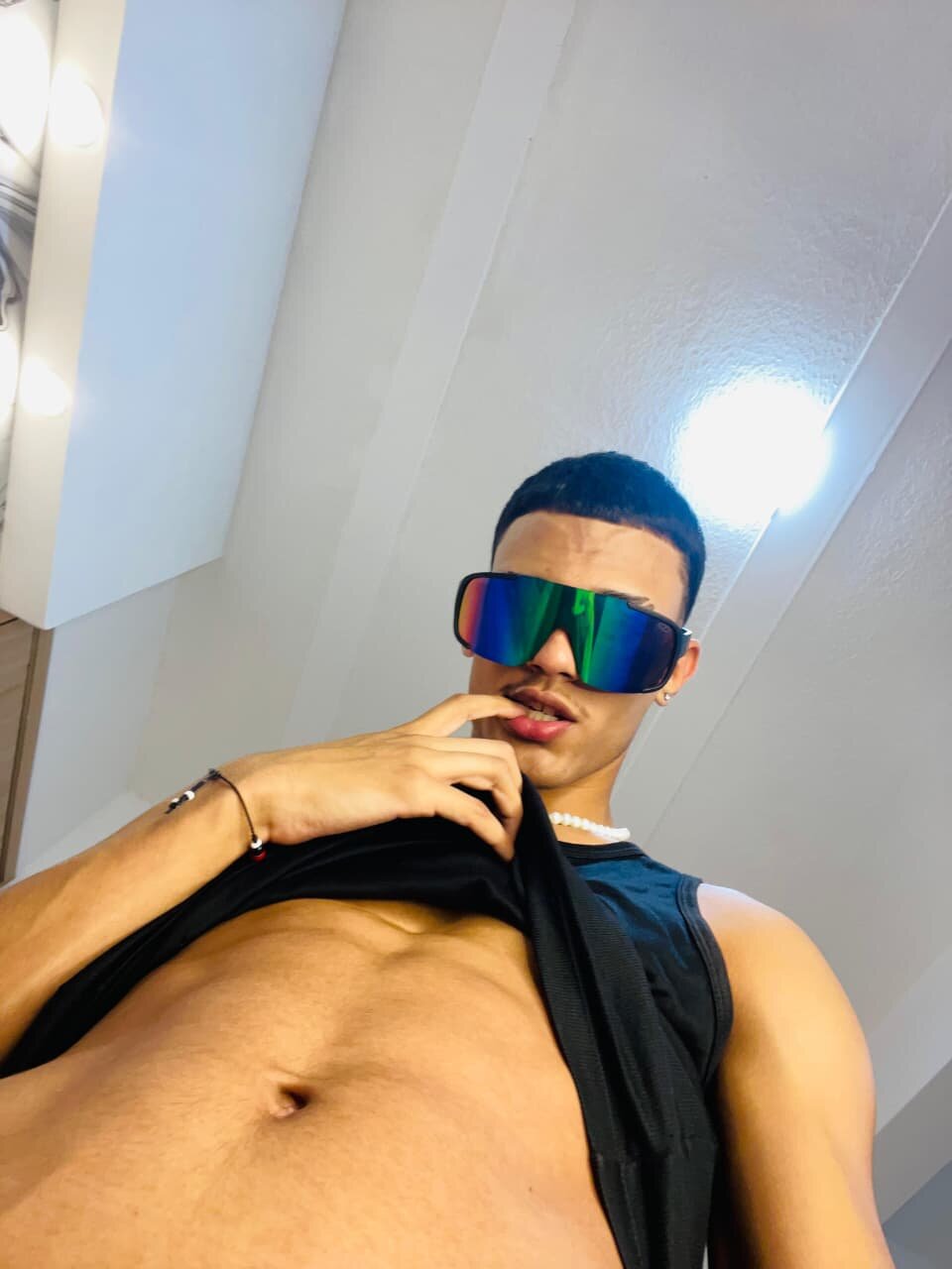 XXX Porn Photo of Nude YUMMY_BRO 7